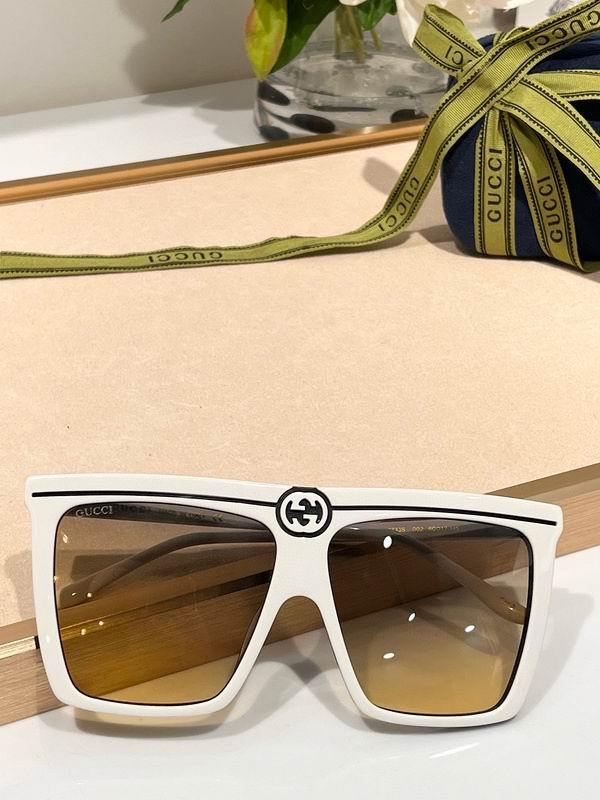 Gucci Sunglasses 469